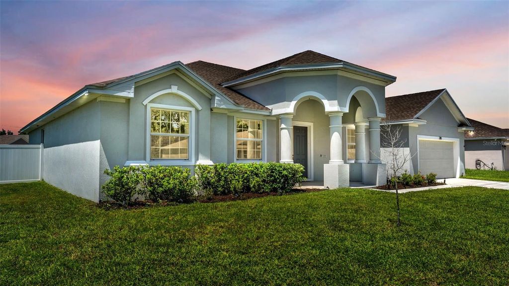 283 COVE AT EAGLE LAKE CIRCLE, Eagle Lake, FL 33839