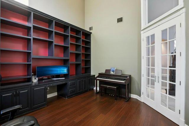 1809 Eagles Glen CV, Austin, TX 78732