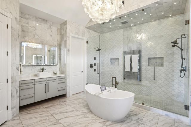 1809 Eagles Glen CV, Austin, TX 78732