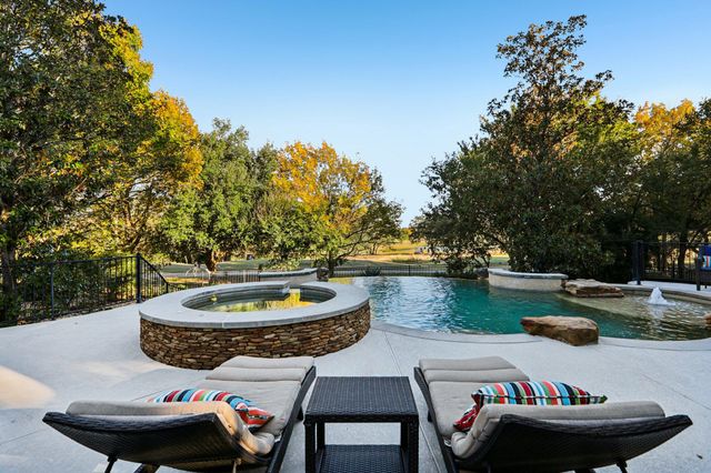 1809 Eagles Glen CV, Austin, TX 78732