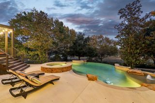 1809 Eagles Glen CV, Austin, TX 78732