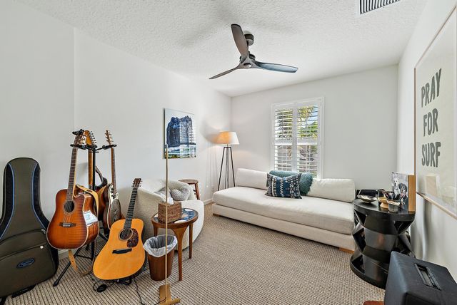 76 Princewood Lane, Palm Beach Gardens, FL 33410