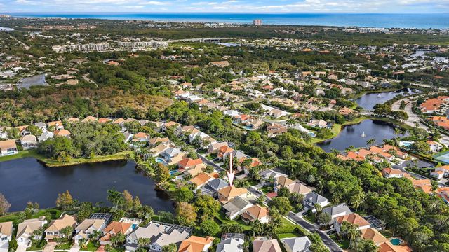 76 Princewood Lane, Palm Beach Gardens, FL 33410