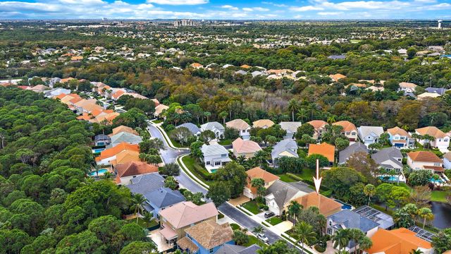 76 Princewood Lane, Palm Beach Gardens, FL 33410