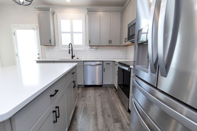 615 Old Hickory Blvd Apt 608, Nashville, TN 37209