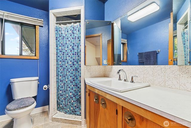 203 Columbia Street, Kelso, WA 98626