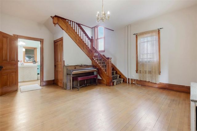 530 Hobart Street, Eau Claire, WI 54703