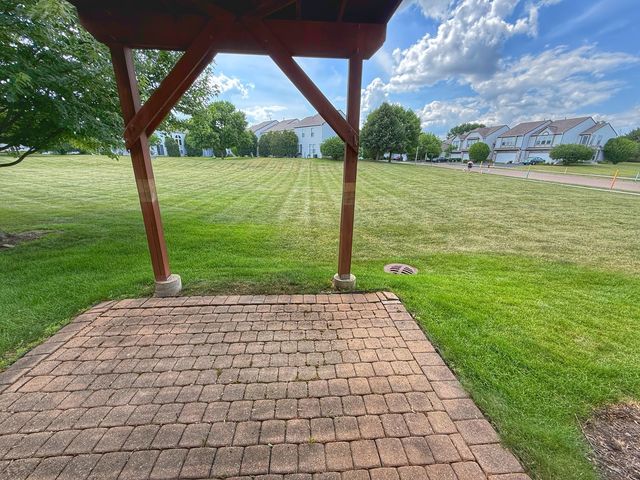 3313 Bromley Lane 3313, Aurora, IL 60502