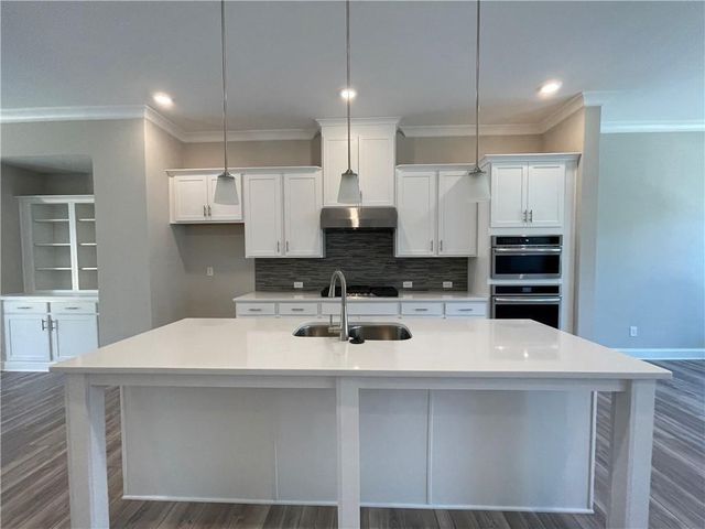 213 Spike Trail, Smyrna, GA 30080