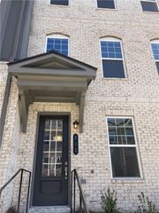 213 Spike Trail, Smyrna, GA 30080