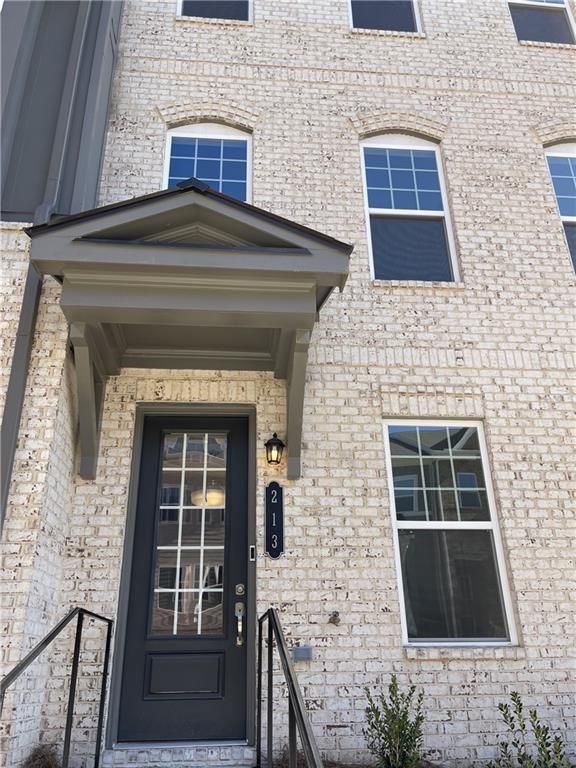 213 Spike Trail, Smyrna, GA 30080