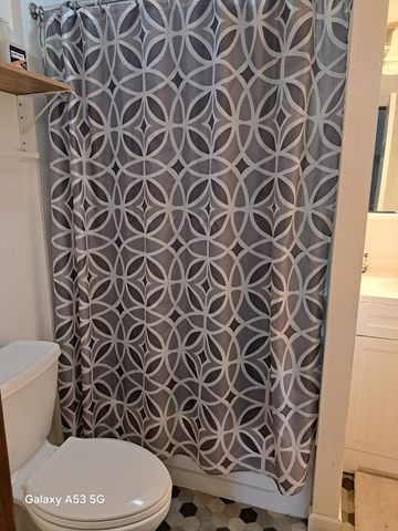 360 Hamilton St 0, Worcester, MA 01604