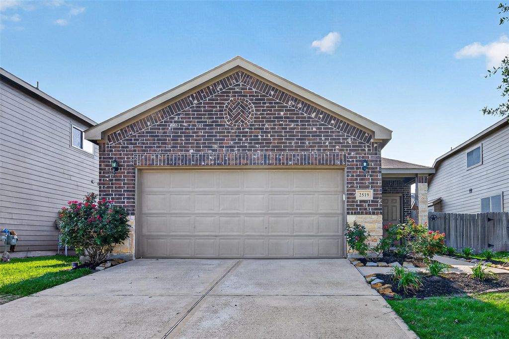 2519 Northern Great White Court, Katy, TX 77449