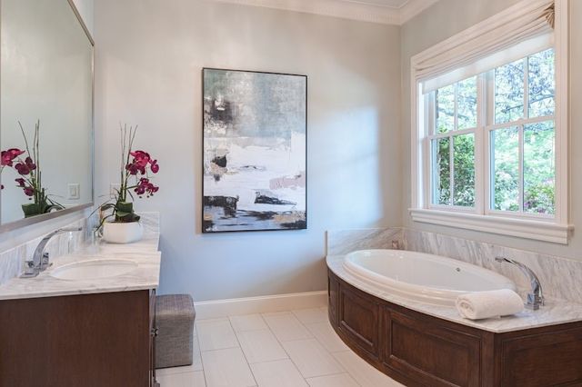 4610 Bluffview Boulevard, Dallas, TX 75209