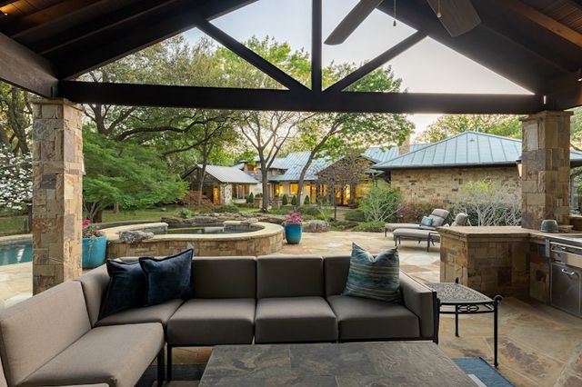 4610 Bluffview Boulevard, Dallas, TX 75209