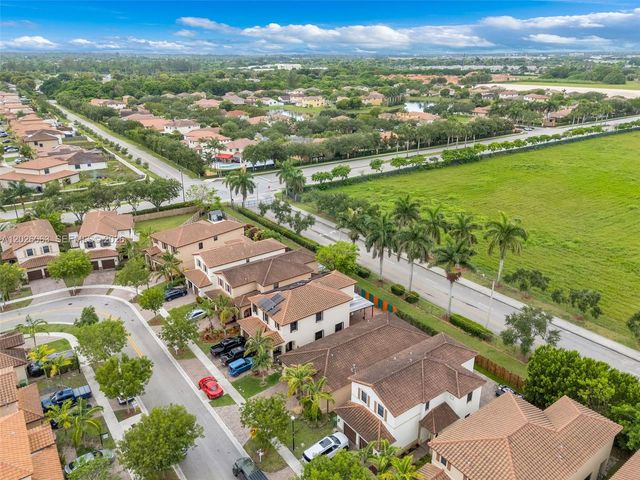 134 NE 23rd Ter, Homestead, FL 33033