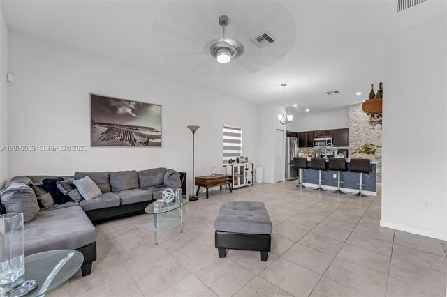 134 NE 23rd Ter, Homestead, FL 33033