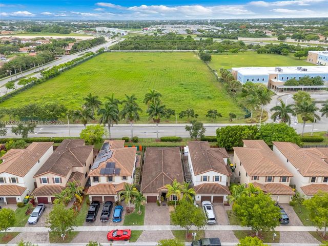 134 NE 23rd Ter, Homestead, FL 33033