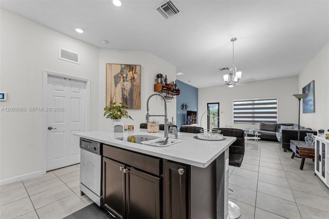 134 NE 23rd Ter, Homestead, FL 33033