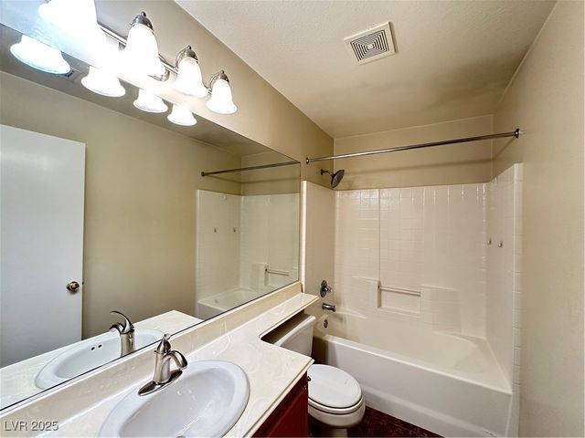 3624 Shanagolden Street, Las Vegas, NV 89129