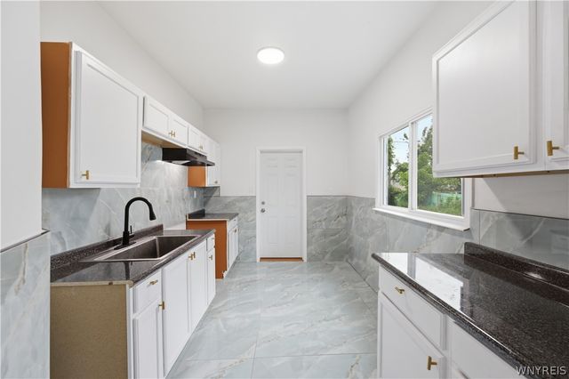 46 Woodlawn Avenue, Buffalo, NY 14209