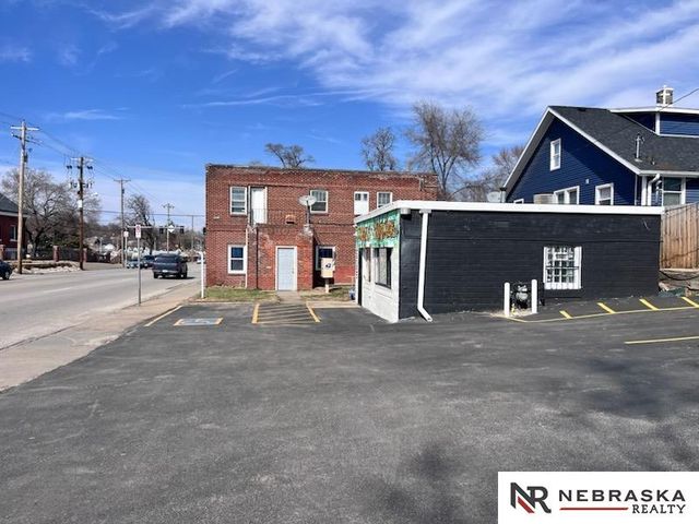 5511-5509-5505 N 30th Street, Omaha, NE 68111