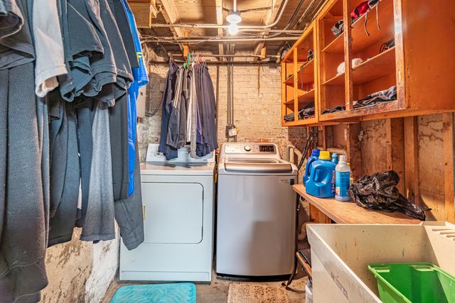 2710 Oak Park Avenue, Berwyn, IL 60402