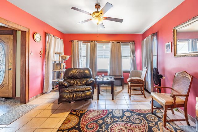 2710 Oak Park Avenue, Berwyn, IL 60402