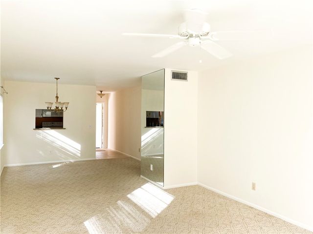 19 Vista Gardens Trail 201, Vero Beach, FL 32962