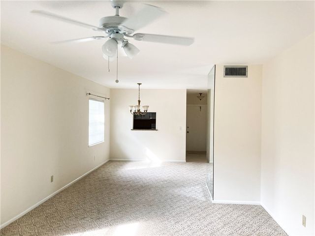 19 Vista Gardens Trail 201, Vero Beach, FL 32962