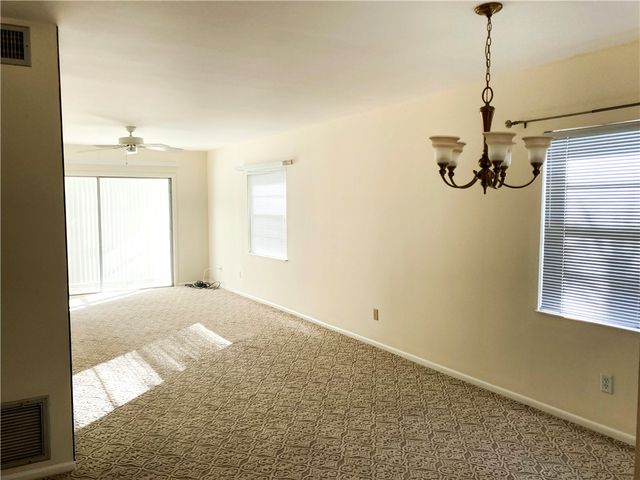 19 Vista Gardens Trail 201, Vero Beach, FL 32962