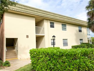 19 Vista Gardens Trail 201, Vero Beach, FL 32962