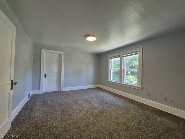 24 Mulwal Drive, Painesville, OH 44077