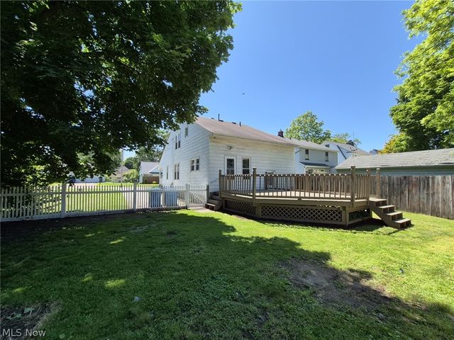 24 Mulwal Drive, Painesville, OH 44077