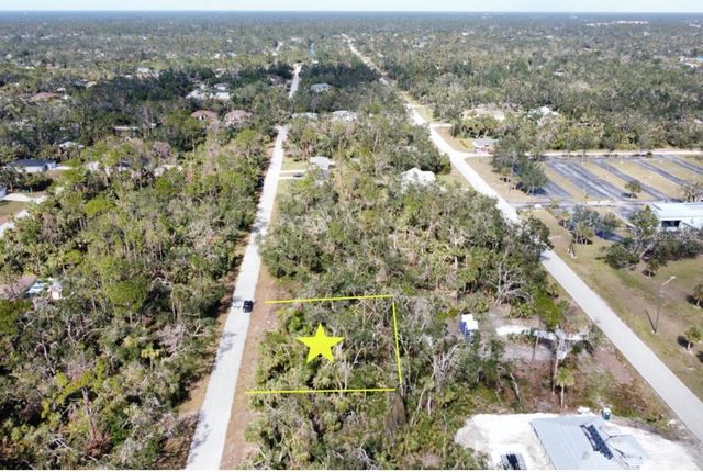 426 LEMOYNE STREET, Port Charlotte, FL 33954