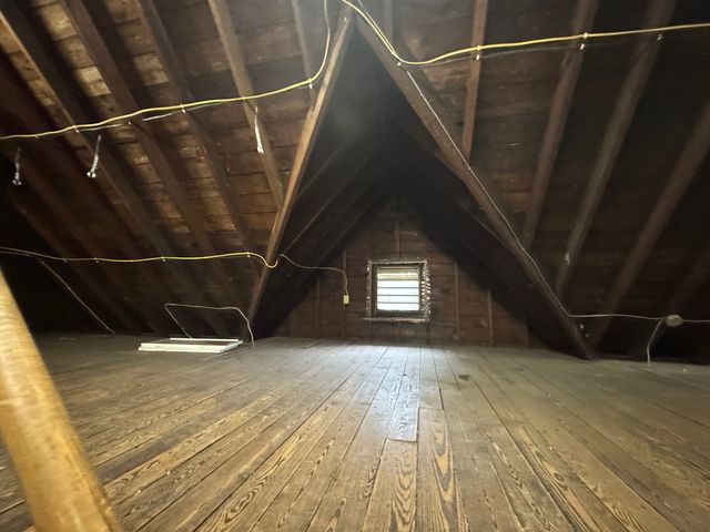 505 N Center Street, Clinton, IL 61727