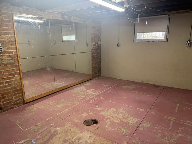 505 N Center Street, Clinton, IL 61727