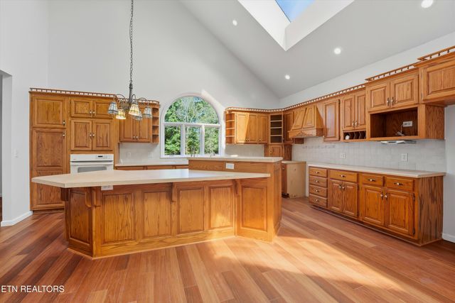 7112 Warren Lane, Corryton, TN 37721