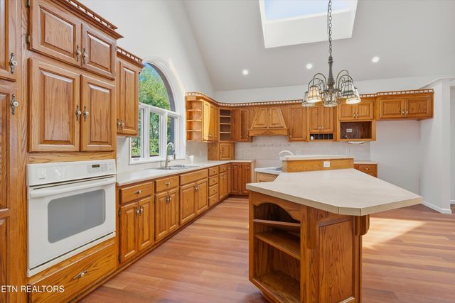 7112 Warren Lane, Corryton, TN 37721