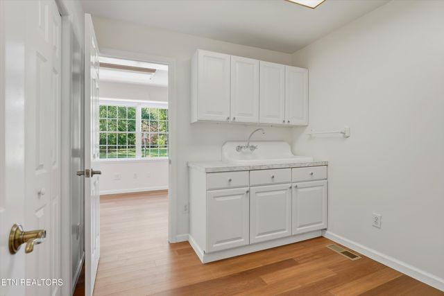 7112 Warren Lane, Corryton, TN 37721