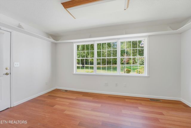 7112 Warren Lane, Corryton, TN 37721