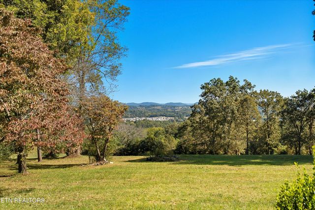 7112 Warren Lane, Corryton, TN 37721