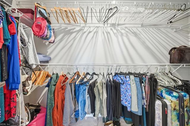 318 Sunny Lake RD, Moyock, NC 27958