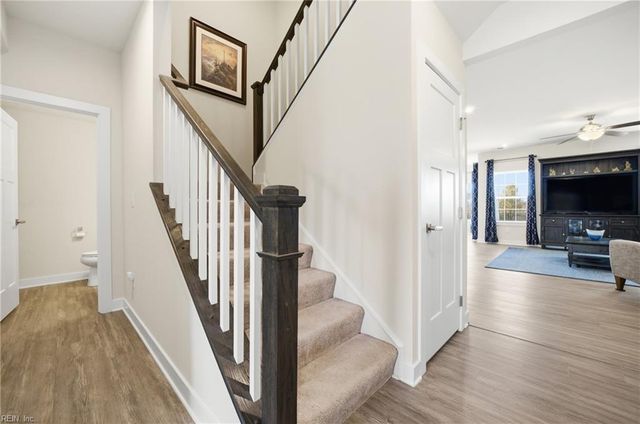 318 Sunny Lake RD, Moyock, NC 27958