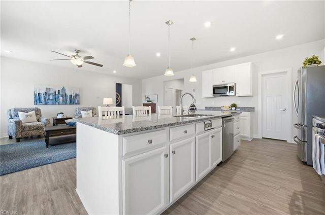 318 Sunny Lake RD, Moyock, NC 27958