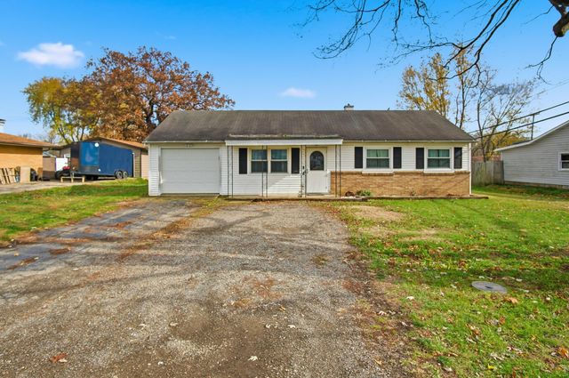 3042 Cypress Drive, Newark, OH 43055