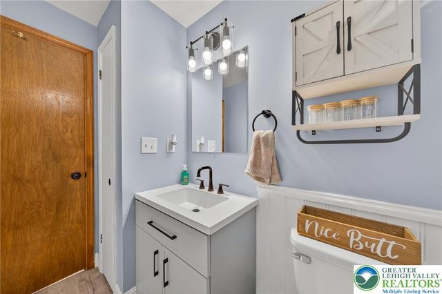 156 Mail Box Road, Tunkhannock Twp, PA 18347