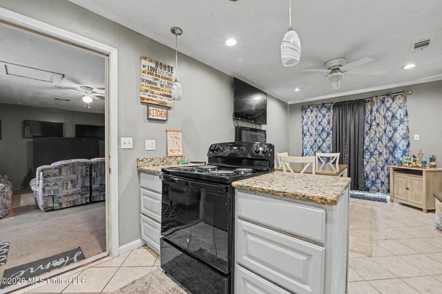 922 Sweetgum Drive, Gulfport, MS 39503