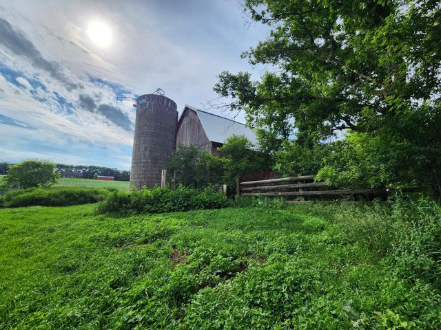 14926 Paul Avenue N, May Twp, MN 55047