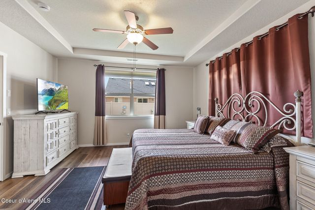 8778 N Salmonberry LOOP, Hayden, ID 83835